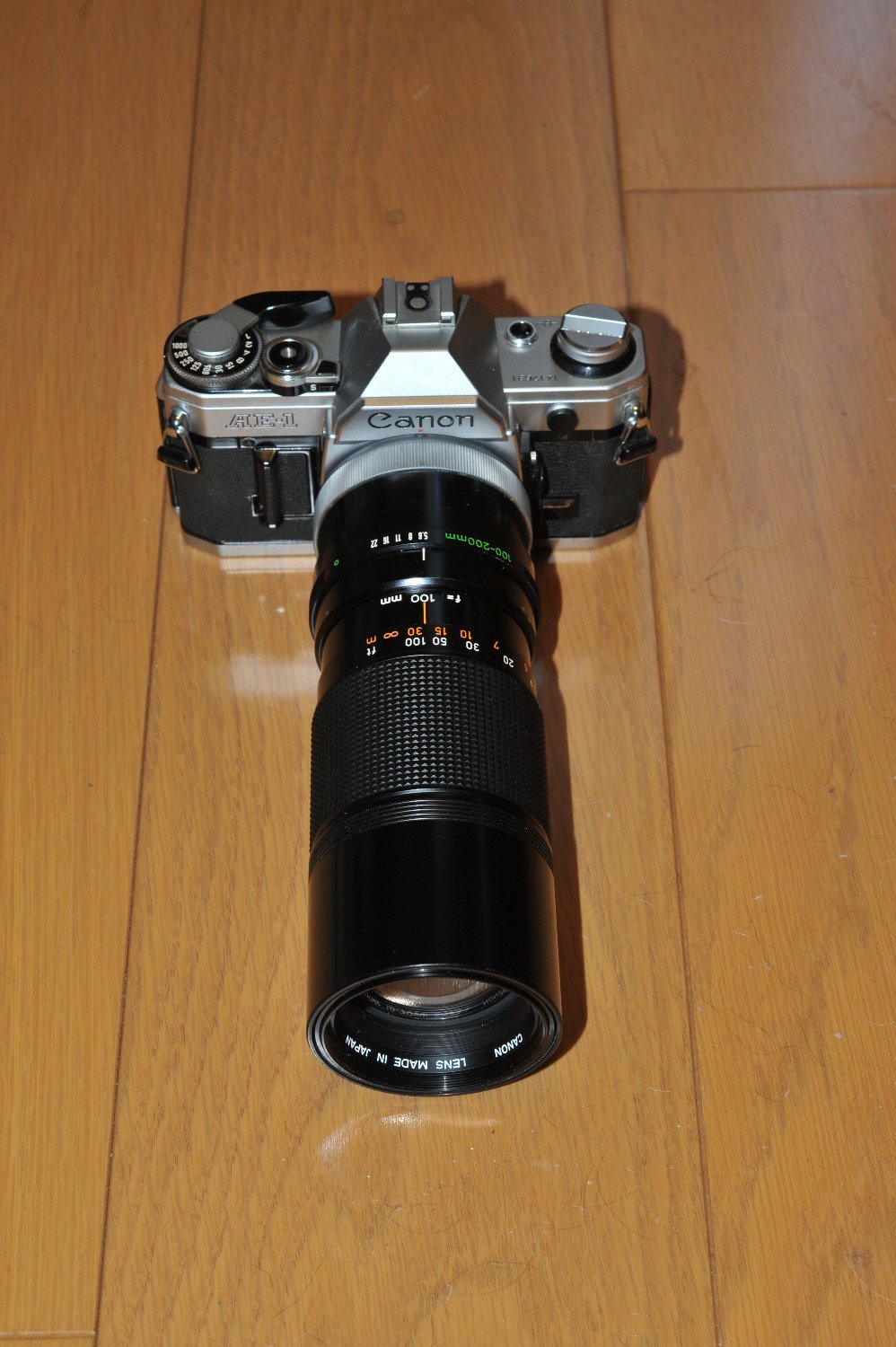 大きくて重くて暗い Canon FD 100-200mm F5.6 で : nakajima akira's
