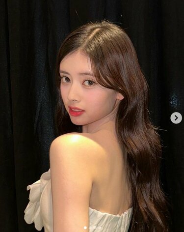 美女というよりもう芸術」NiziUリマ“顔面異変”どアップショットに反響