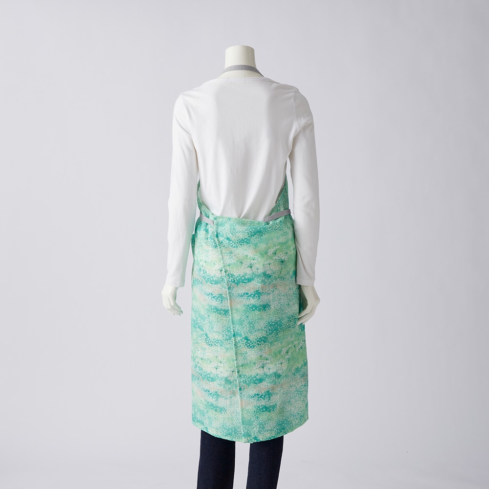 フィンランドの景色を描いたエプロン（星佐和子さん）｜通販の