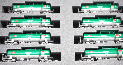 KATO タキ1000（後期形）日本石油輸送ENEOS。エコマーク付き8両セット