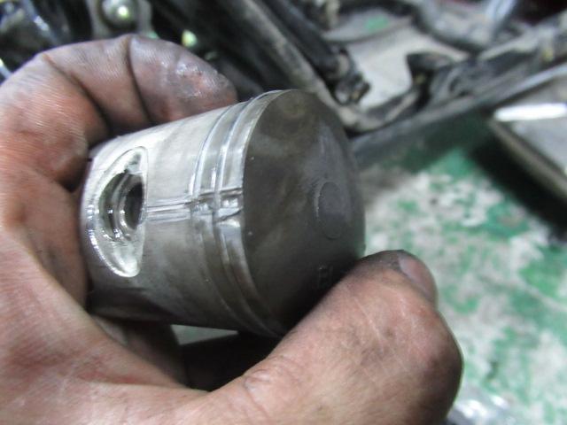 ライブディオ エンジン焼付き シリンダー交換 他店舗様の修理ご即焼き