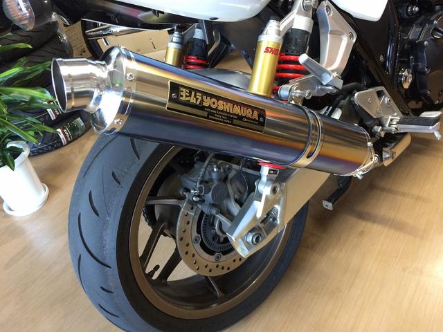 CB1300SF ヨシムラ製スリップオン交換｜バイクの整備