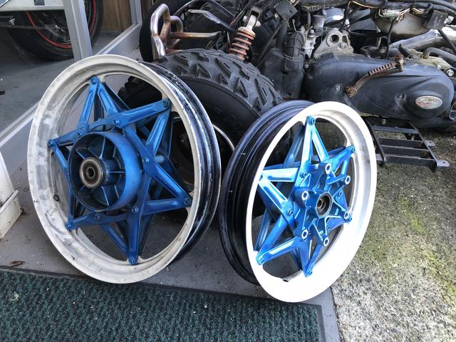 ホンダ CBR400F NC17 電装修理 ホイール塗装 キャブレター