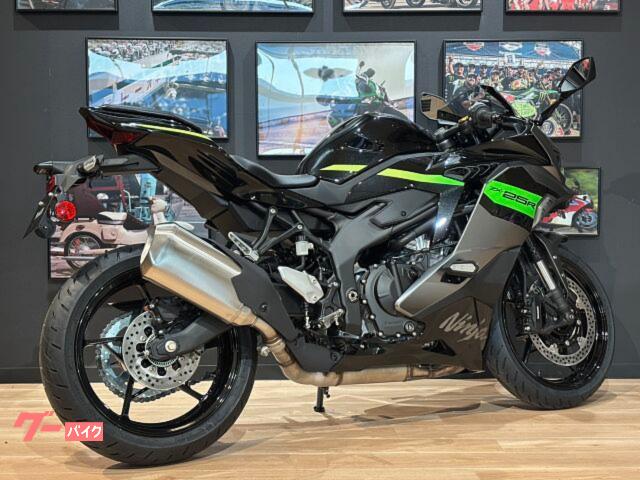 カワサキ Ninja ZX－25R SE MY2026 メタリック