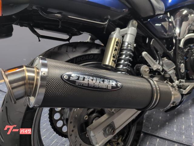 スズキ INAZUMA400／油冷エンジン ／ストライカーフルエキ