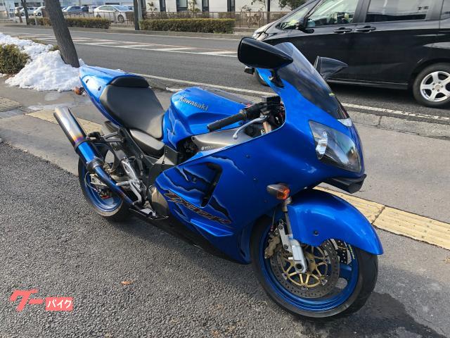 カワサキ Ninja ZX－12R 2001年モデル マフラー改