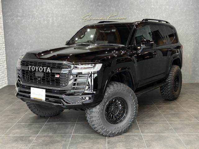 トヨタ ランドクルーザー ZX GRスポーツルック ブラックアウト化