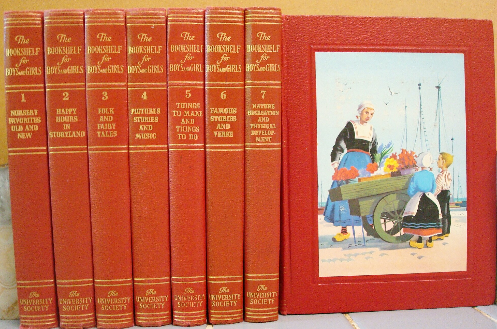 The Bookshelf for Boys and Girls by MARSH, Corinna (editor): Very