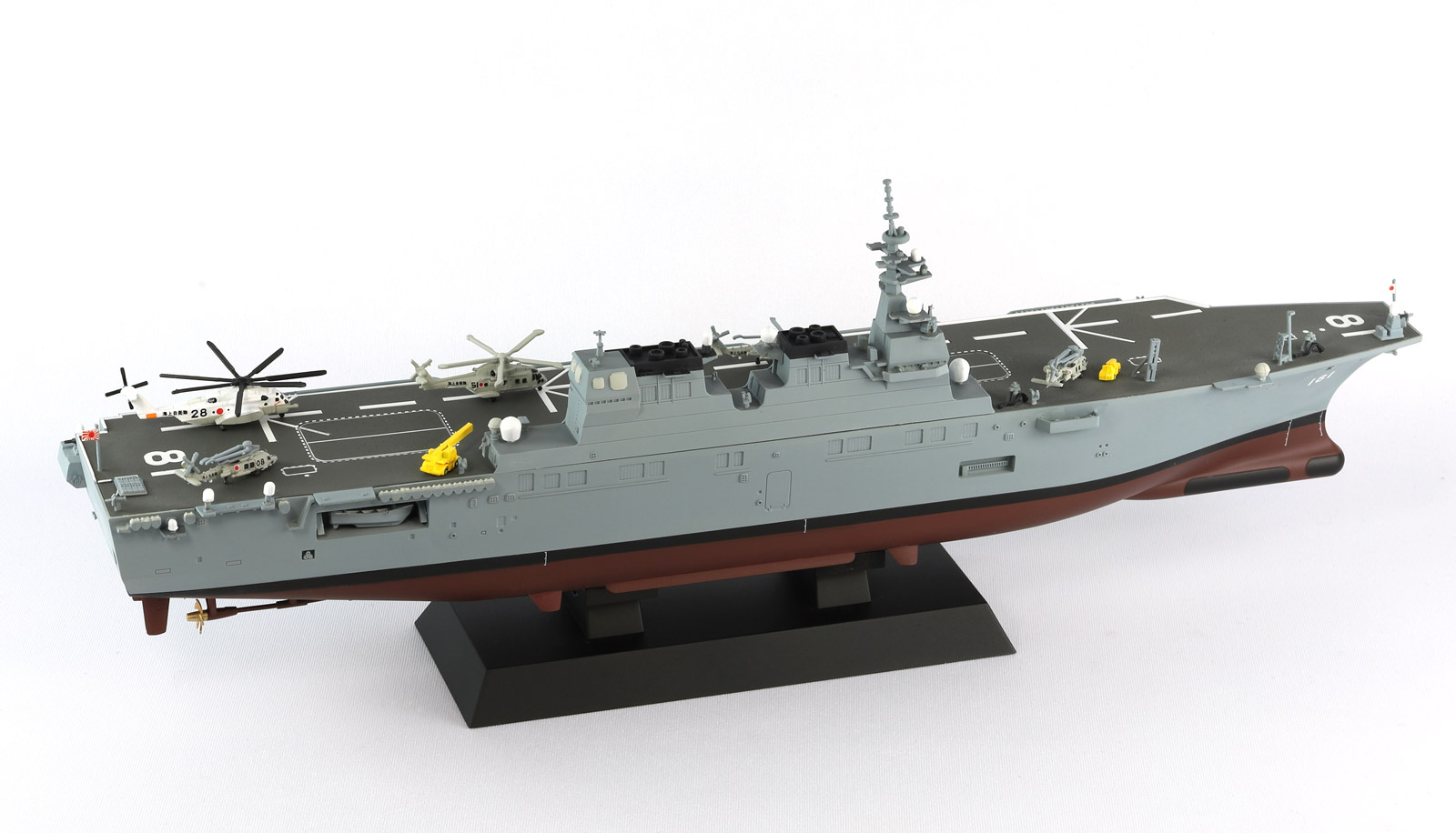 J69 1/700 海上自衛隊 護衛艦 DDH-181 ひゅうが(いせ製作可) – ピット