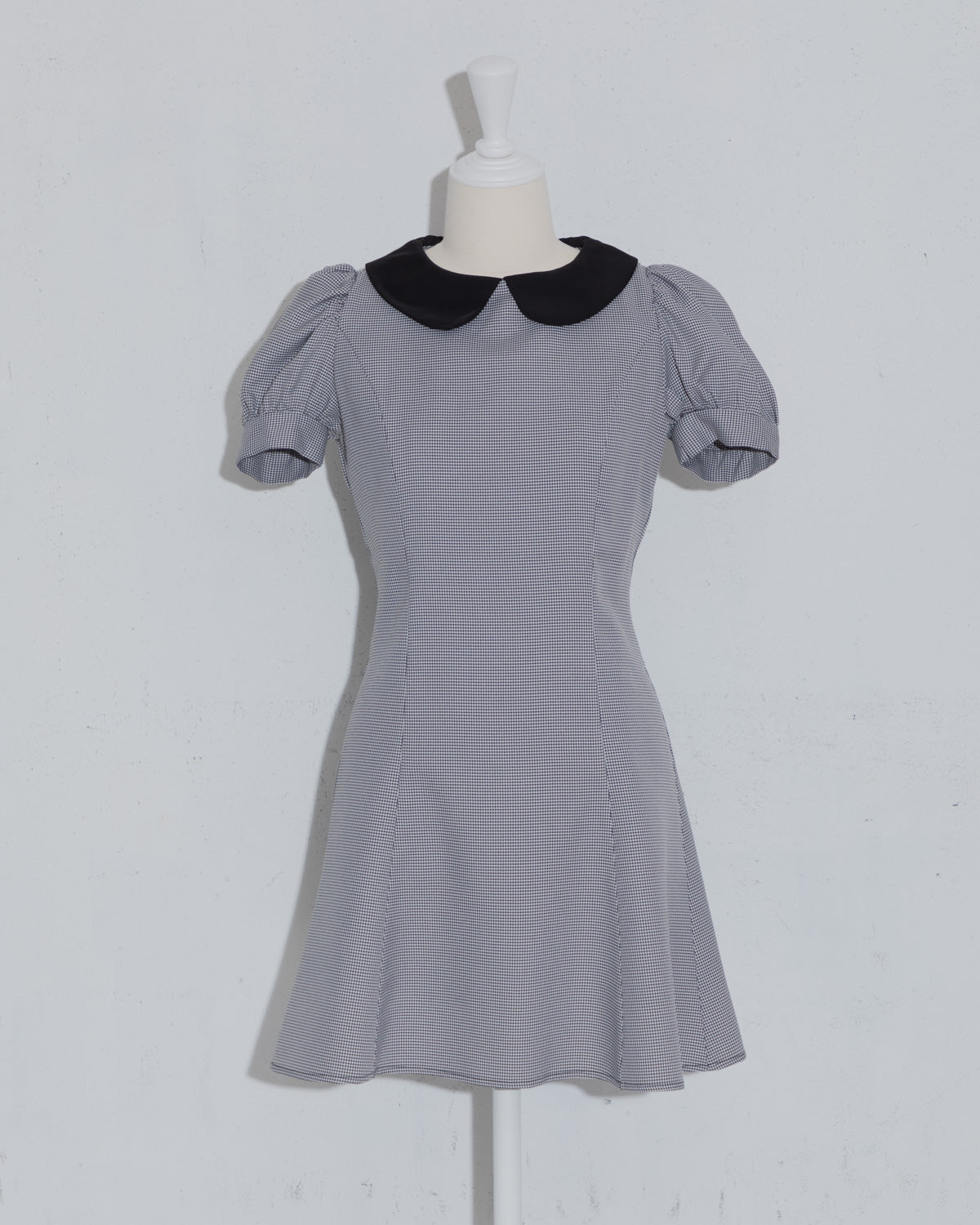 チュールエプロン付きドーリーミニワンピ – pium