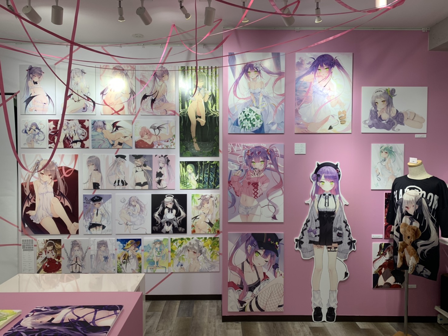 rurudo初個展「PLAYROOM」開催レポート | pixiv WAEN GALLERY
