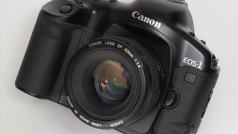 赤城耕一：第31回 今も根強い人気！ 1958年登場の「キヤノンVI L（6L