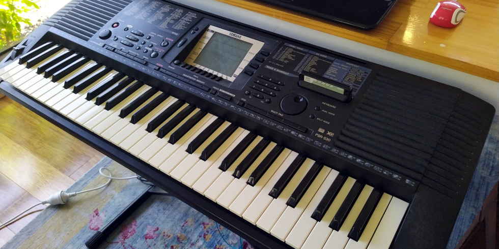 Yamaha PSR-530 Arranger Keyboard - Personal Notebook