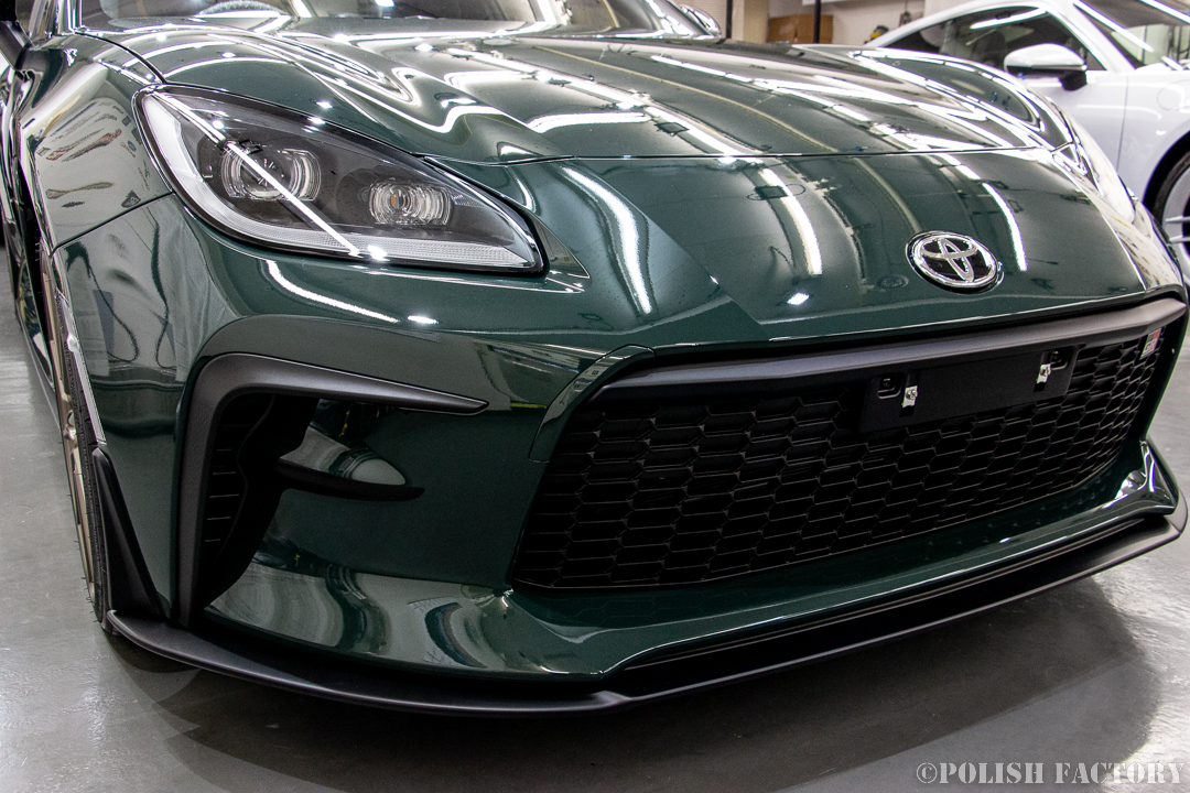 GR86 RZ “Ridge Green Limited、新車カーコーティング施工事例 埼玉県