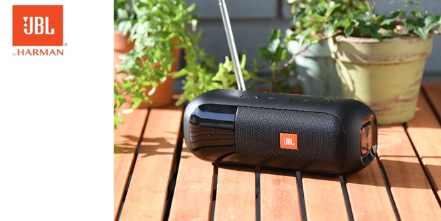 ラジオを家でも外でも気軽に高音質で楽しめる 防水機能を搭載した