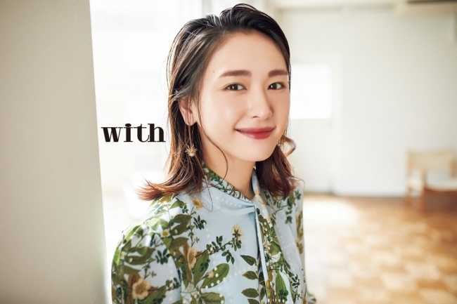 with11月号】表紙は新垣結衣さんが約2年ぶりの登場！ソロアーティスト