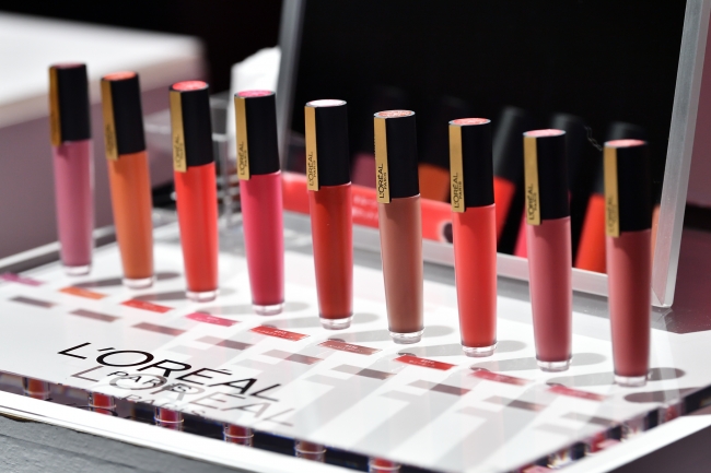 新トレンドは「#透け感マットリップ」 |『ロレアル パリ ルージュ