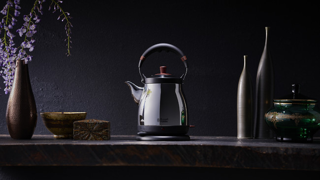 電気ケトルの生みの親と呼ばれる「ラッセルホブス」から、モダンな