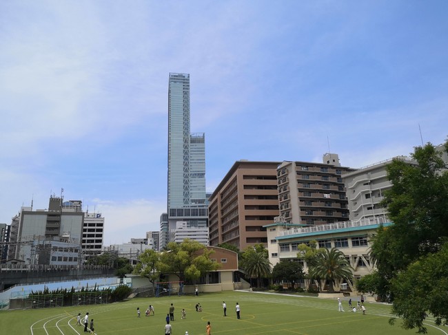 大阪教育大学附属天王寺小学校が「LEBER for School」を導入 | 株式