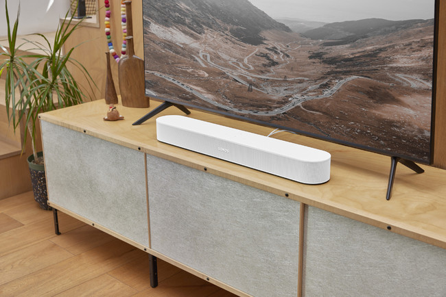 Sonosが、3Dサウンドをコンパクトサイズで実現した新しいサウンドバー