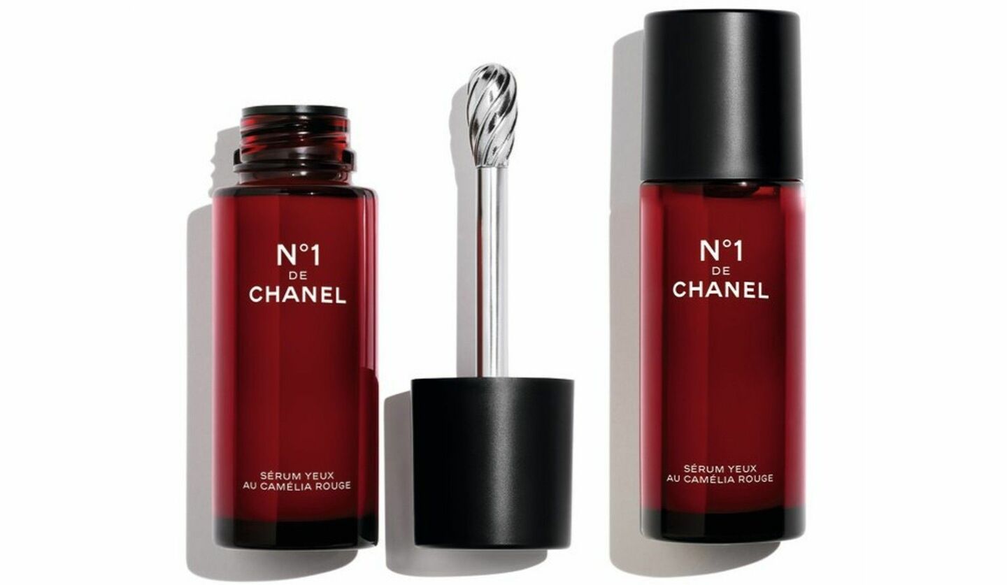 シャネル】目元が潤い若々しい印象へ｜アイセラム N°1 ドゥ シャネル