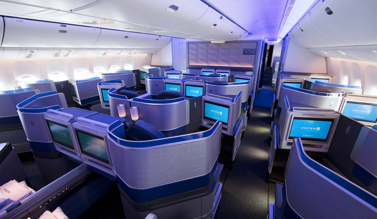 空の上の極上ベッドで快眠旅！新ビジネスクラス「ユナイテッド