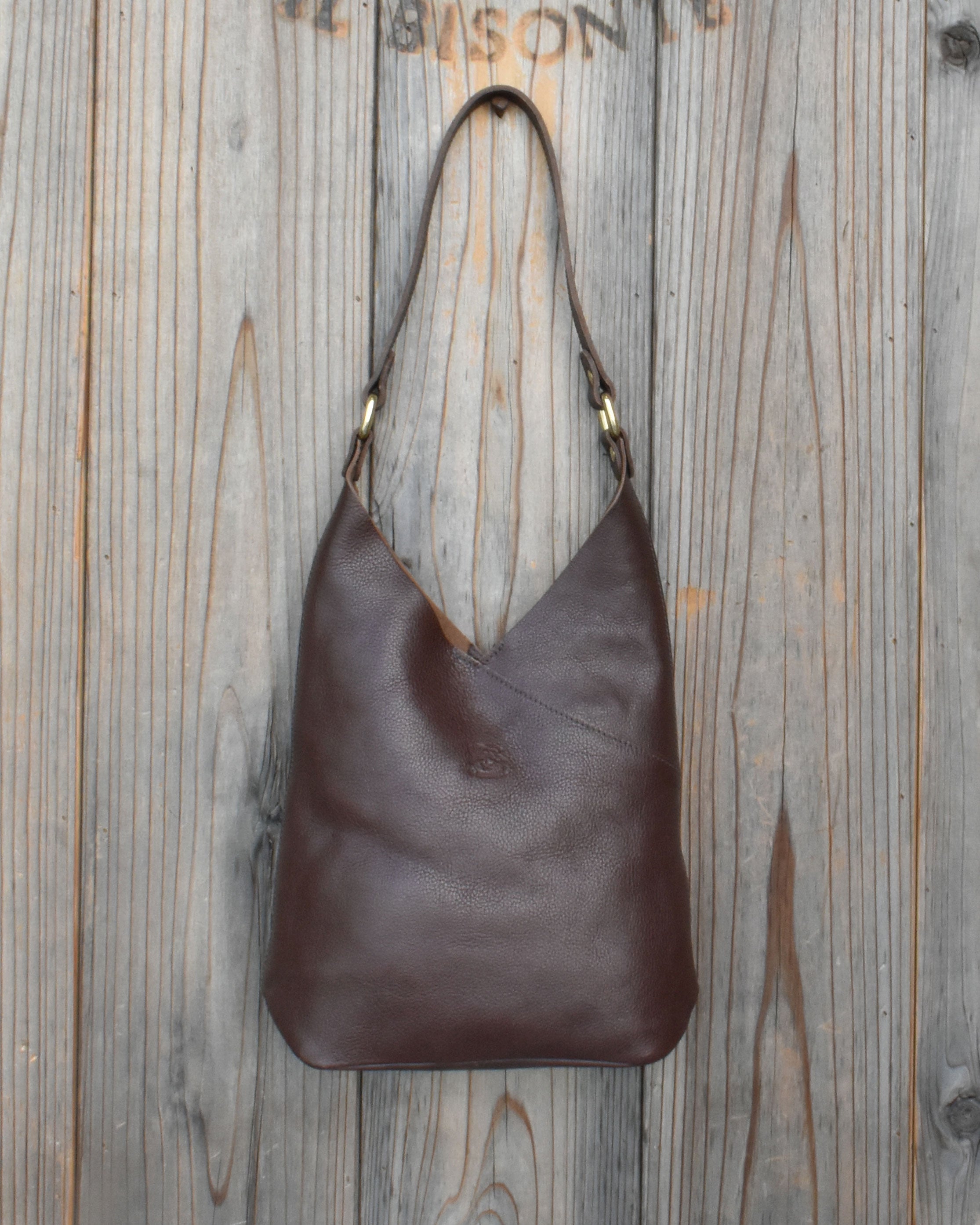 イルビゾンテ】 ショルダーバッグ 54242300110