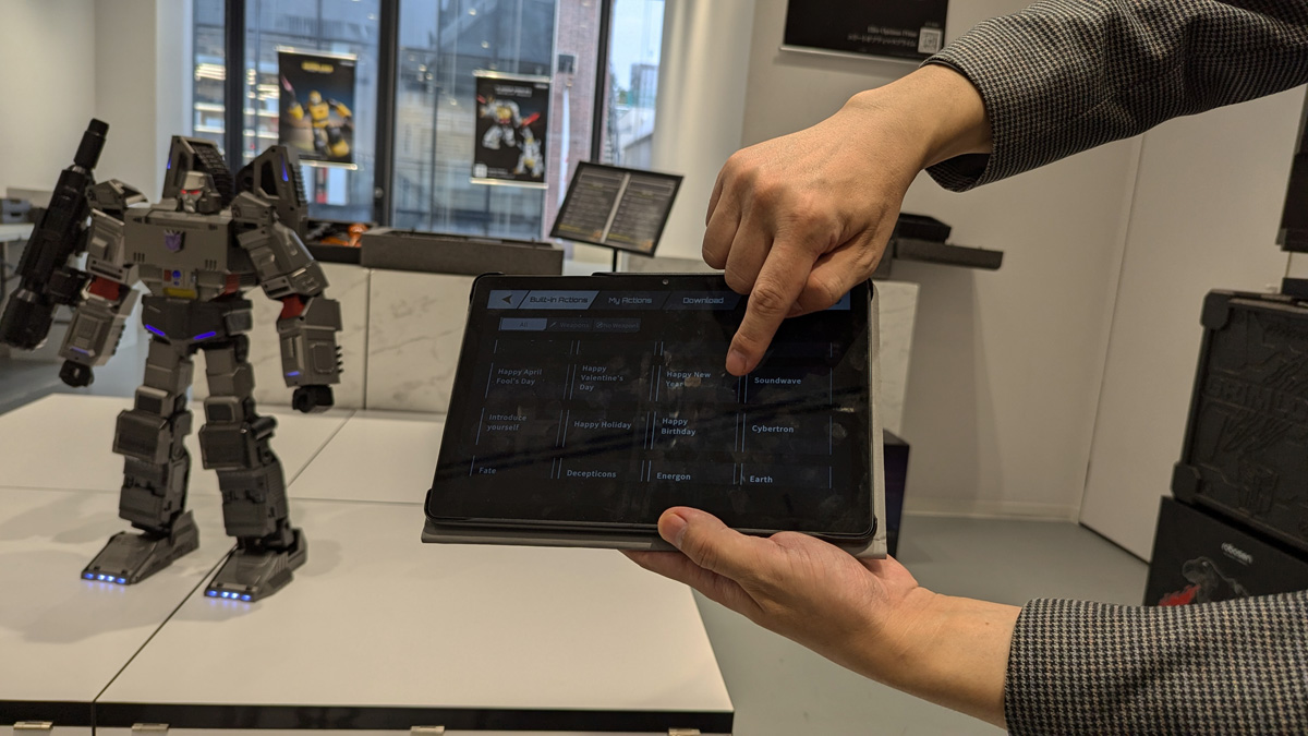 完全自動変形コンボイのRobosenが新製品「フラッグシップ メガトロン