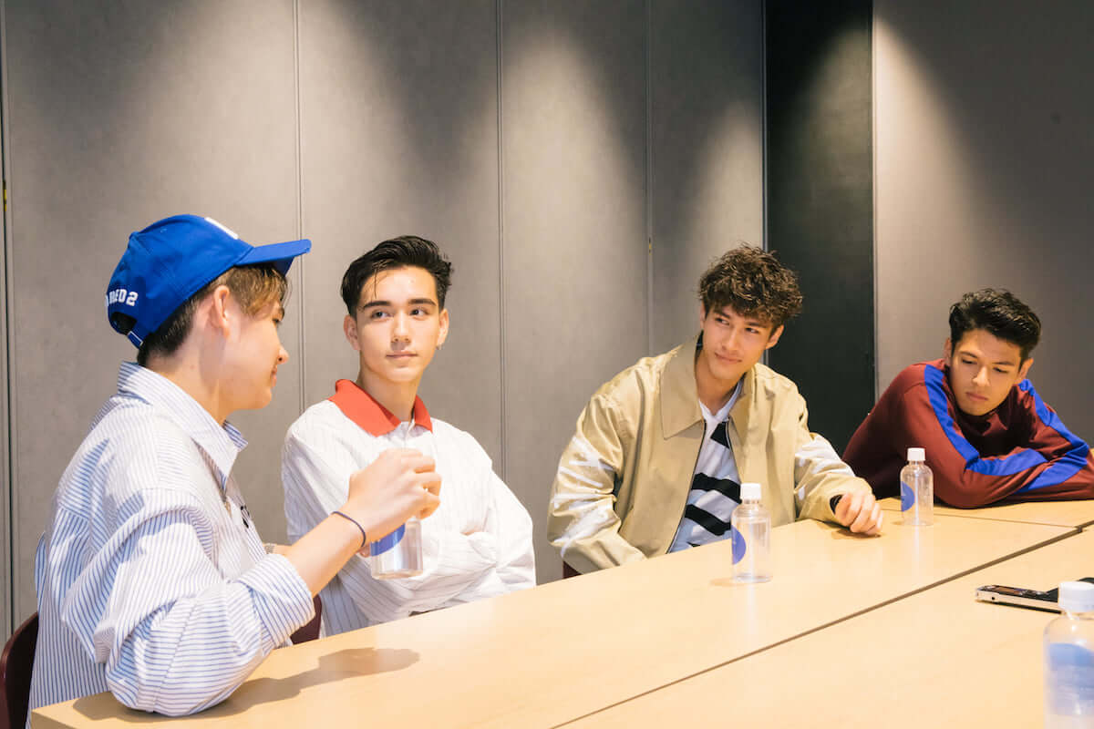 BTSの成功に続くボーイズ・グループ、INTERSECTIONが明かす素顔と多様