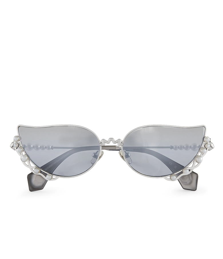 Vivienne Westwoodから新作サングラスコレクションが登場