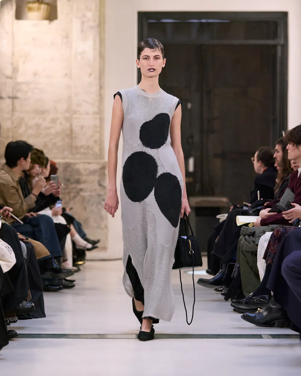 Mame Kurogouchi 2025AW COLLECTION RUNWAY │ QUI - Fashion