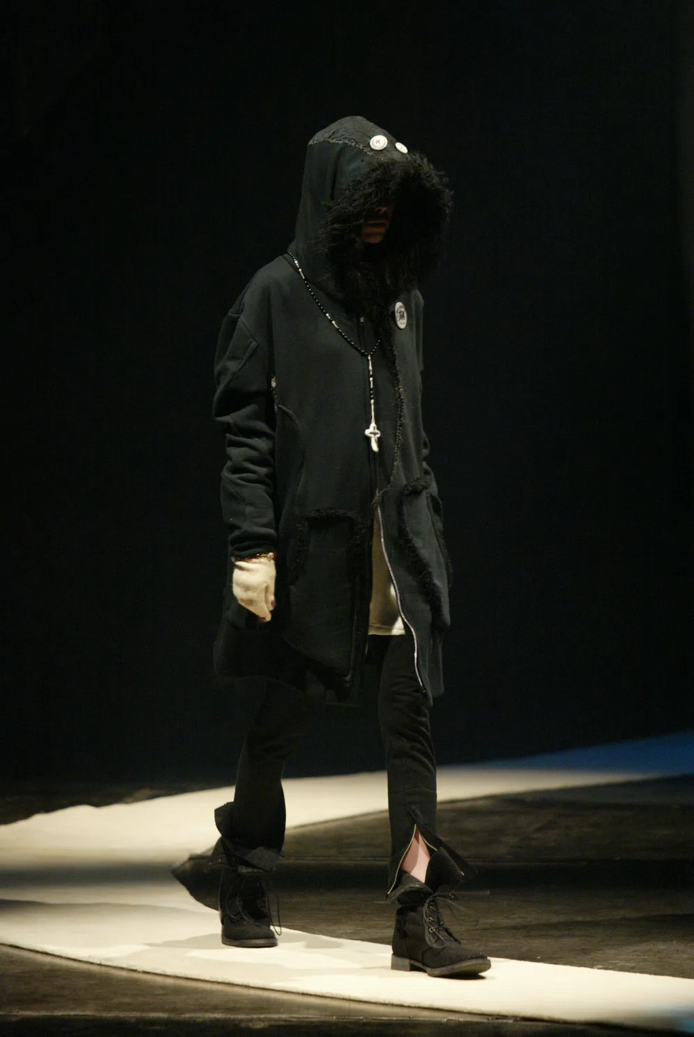 UNDERCOVER 2004AW COLLECTION │ QUI - Fashion & Culture media