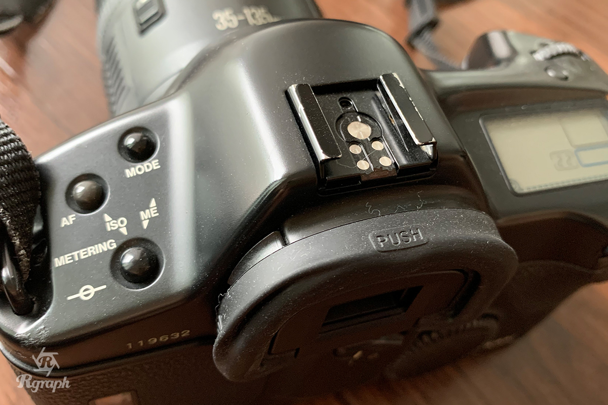 フィルムカメラに興味のない私がCANON EOS-1を手に入れた話。 | 株式