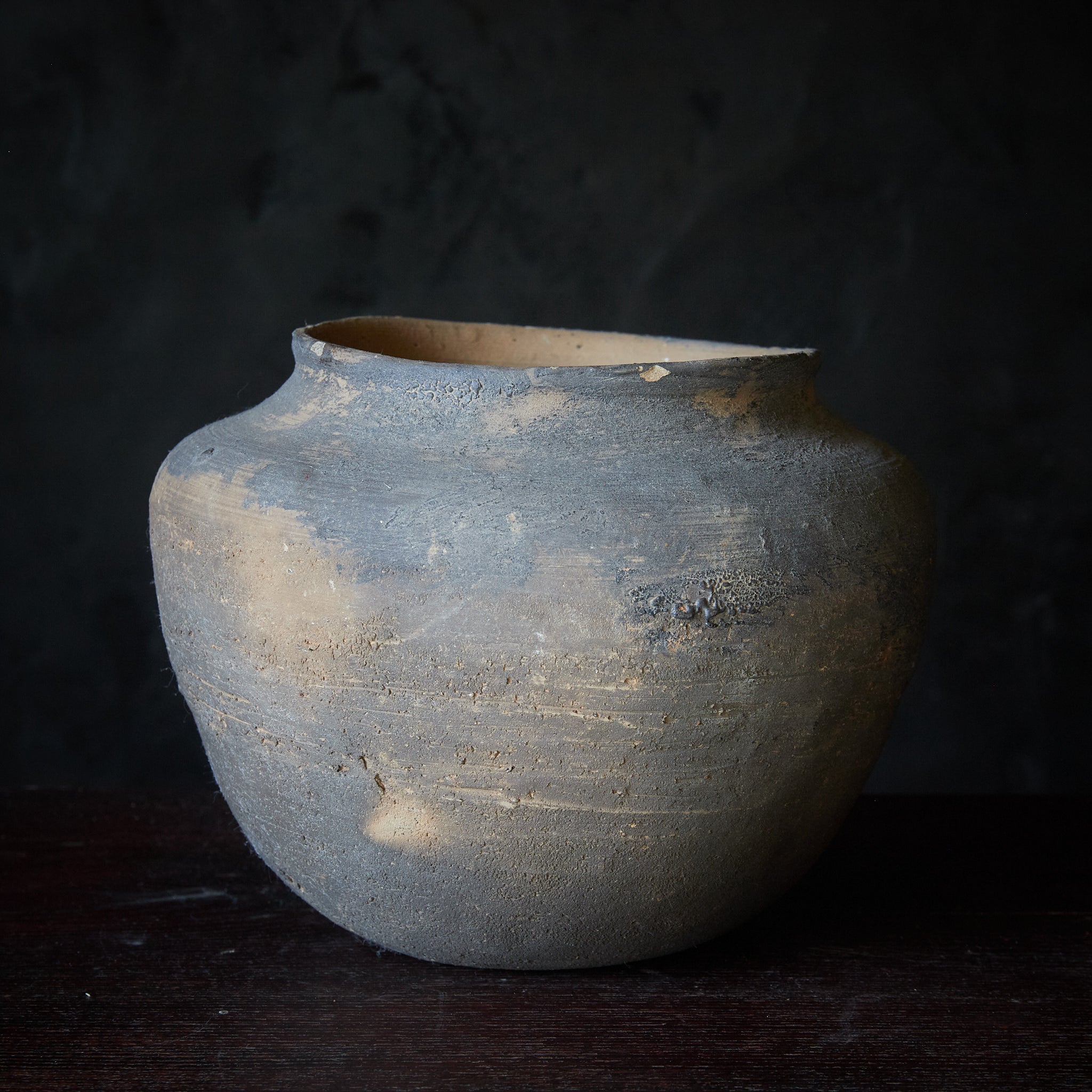 奈良-平安時代 須恵器叩文壺（710–1185CE） | 入蘆花（ロカニイル）