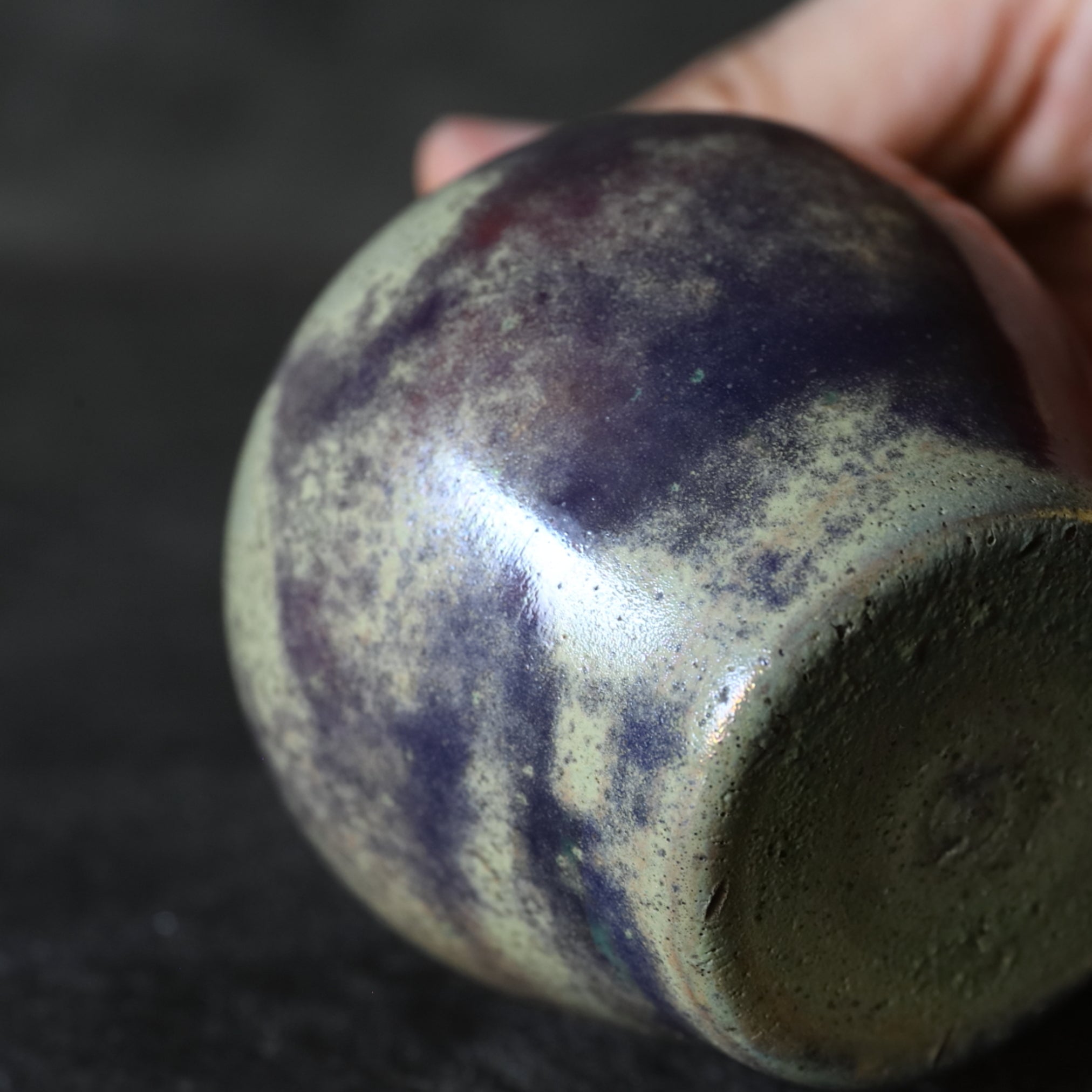 昭和 硝子茶入（1926–1989CE） | 入蘆花（ロカニイル）