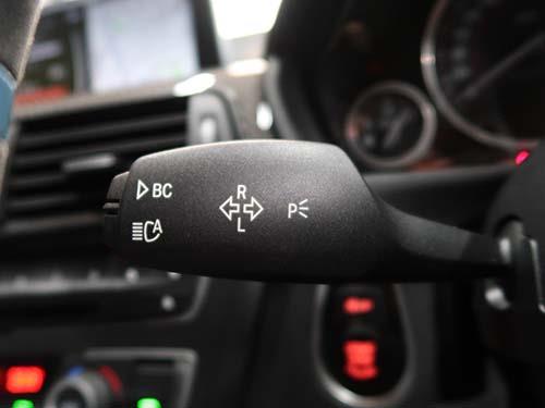 BMW 3シリーズ(F30) 純正ハイビームアシストスイッチ付ステアリング