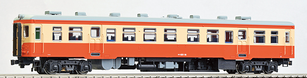 トラムウェイから16番プラ完成品モデルでバス窓のキハ20系が登場