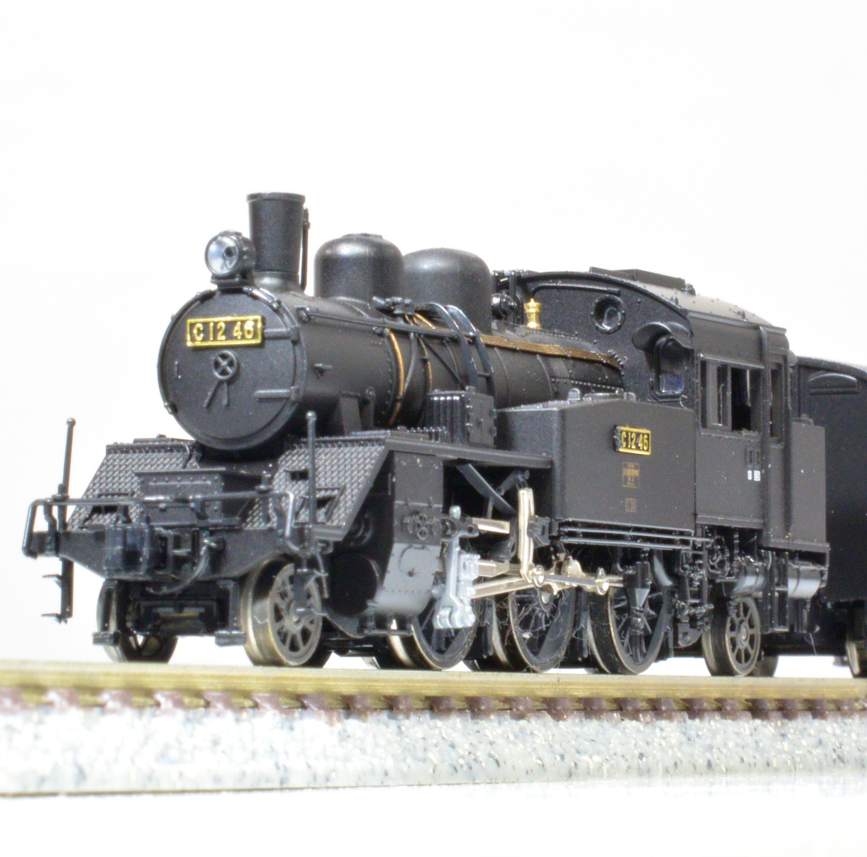 KATO】小型蒸気機関車C12の完成度がすごい – 鉄道模型部