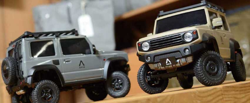 ラジオコントロール 電動 クローリングカー ミニッツ4×4シリーズ