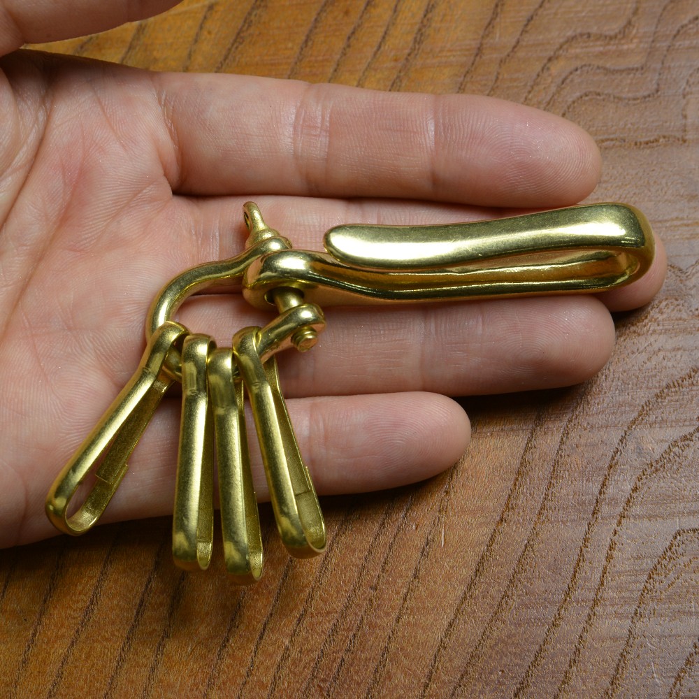 真鍮製 キーホルダー 釣り針フック シャックル付 | ミリタリーショップ