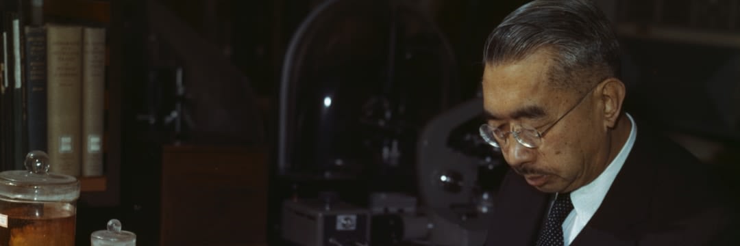 昭和天皇の”辛辣すぎる本音”に寄り添った622回の拝謁――まさに「皇僕