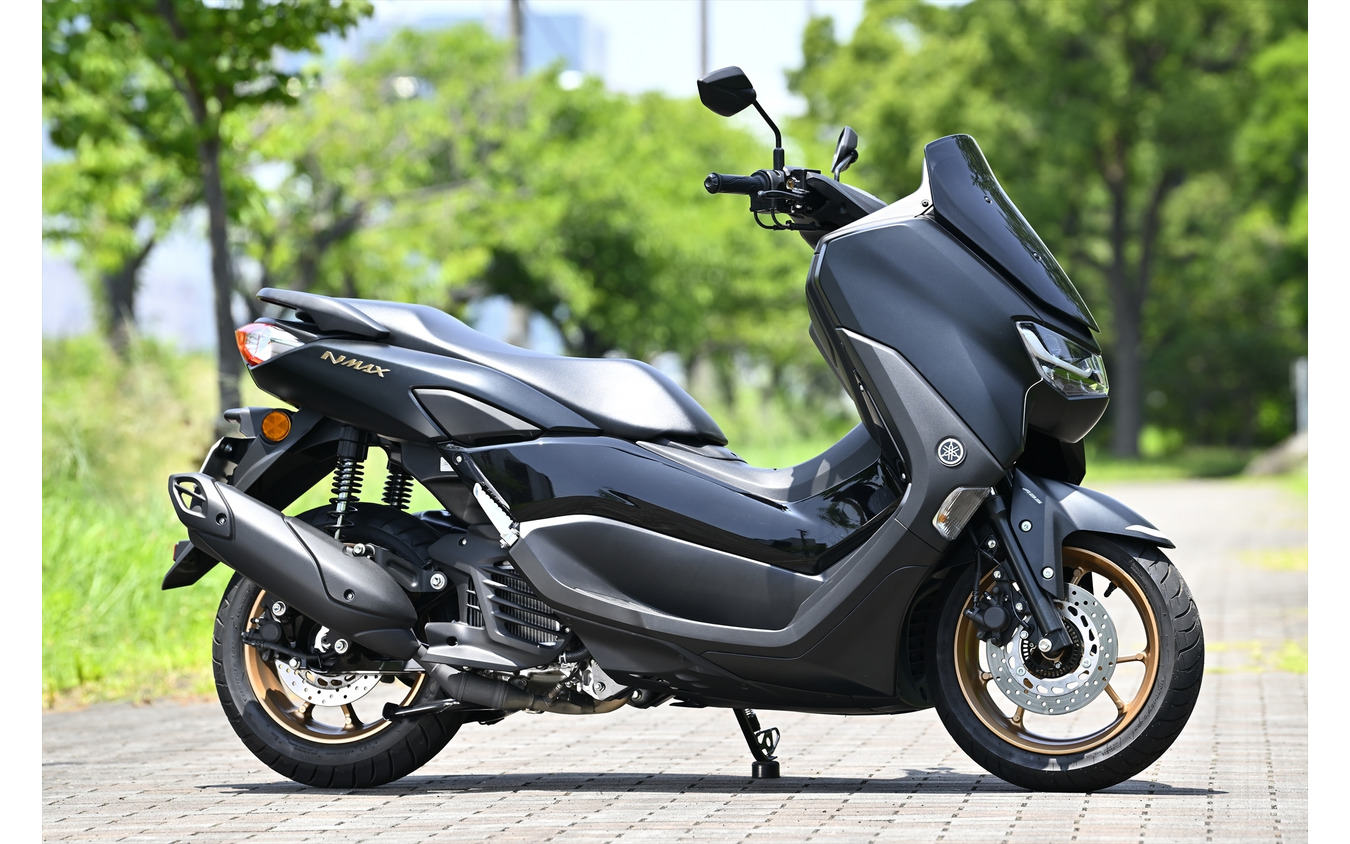 走りの『NMAX』と気軽さの『トリシティ125』、125ccラインアップが熱い