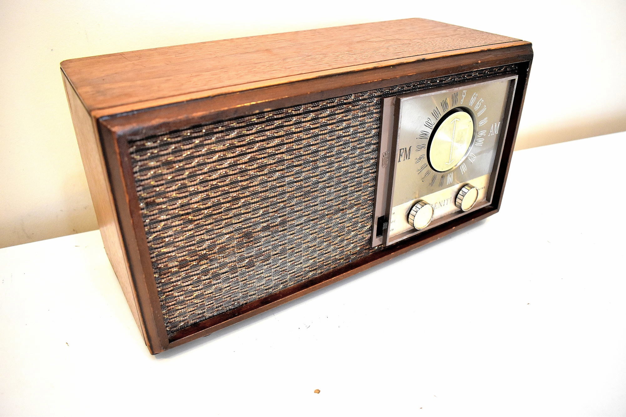 Bluetooth すぐに使えます - 硬材無垢材 1965 ゼニス モデル M730 AM