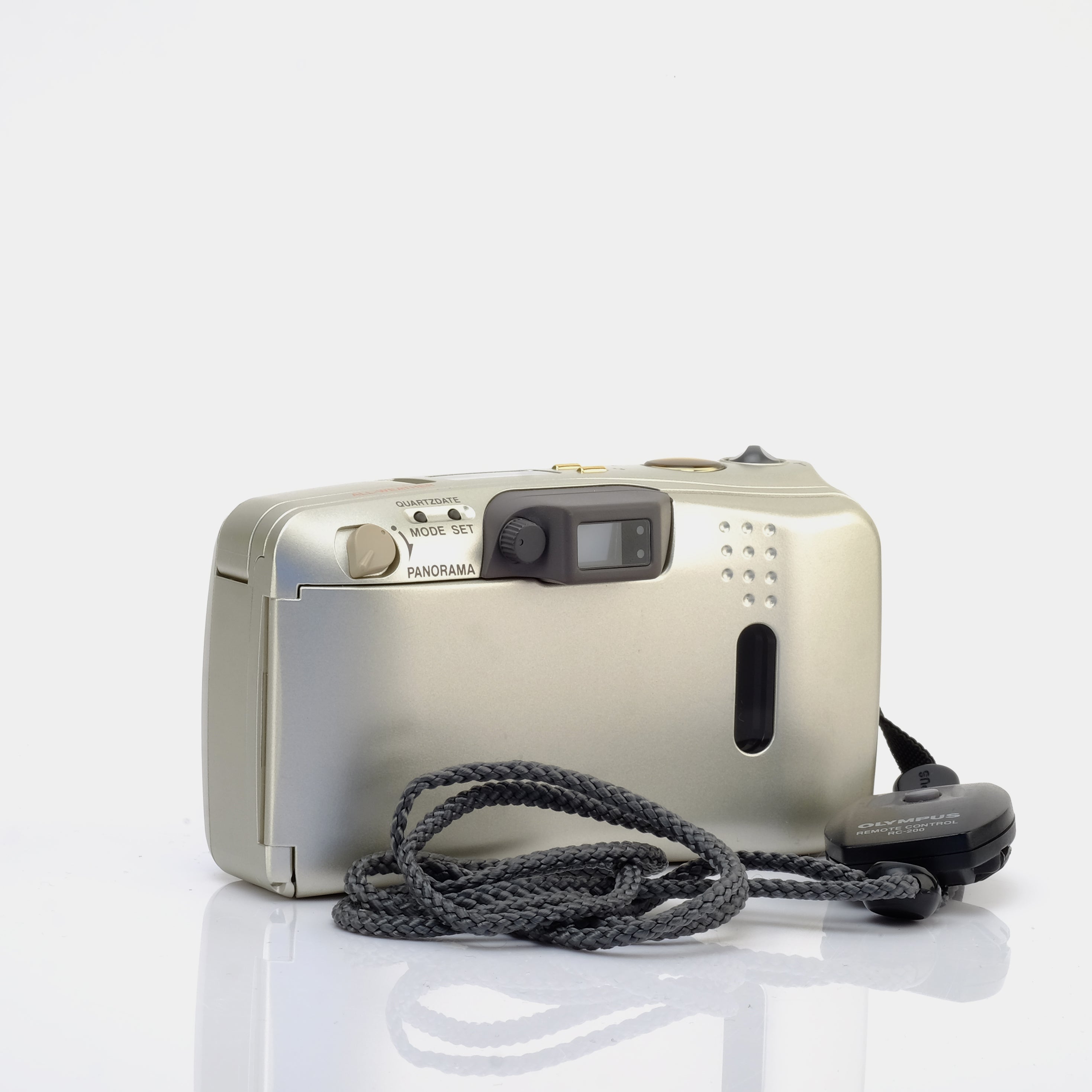 Olympus ∞ Infinity Stylus Zoom 140 Deluxe 35mm Point and Shoot