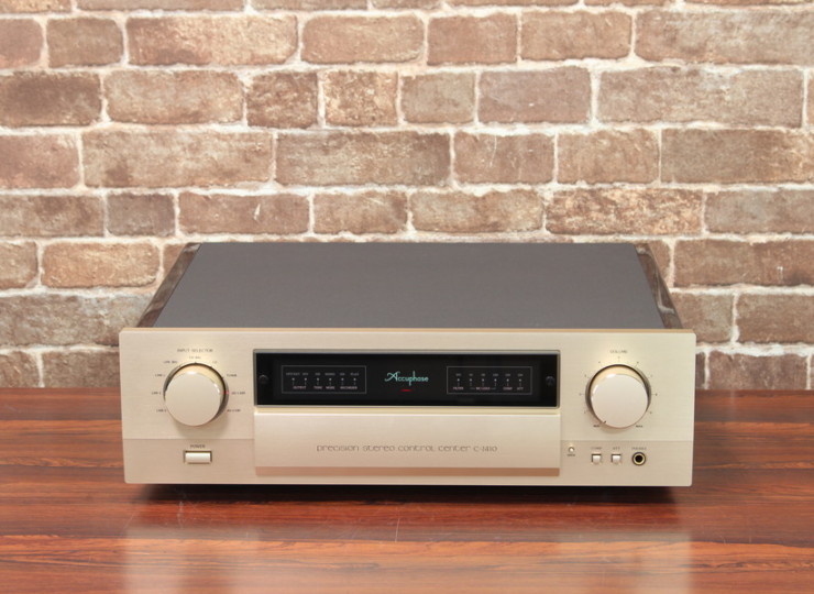 Accuphase C-2410 PRECISION STEREO CONTROL CENTER アキュフェーズ