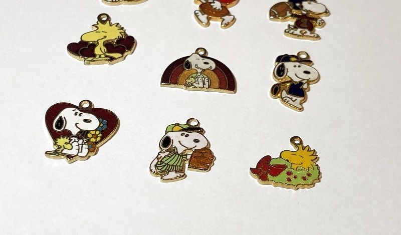 ヴィンテージ スヌーピー チャーム AVIVA社製 USA 1970's 1980's