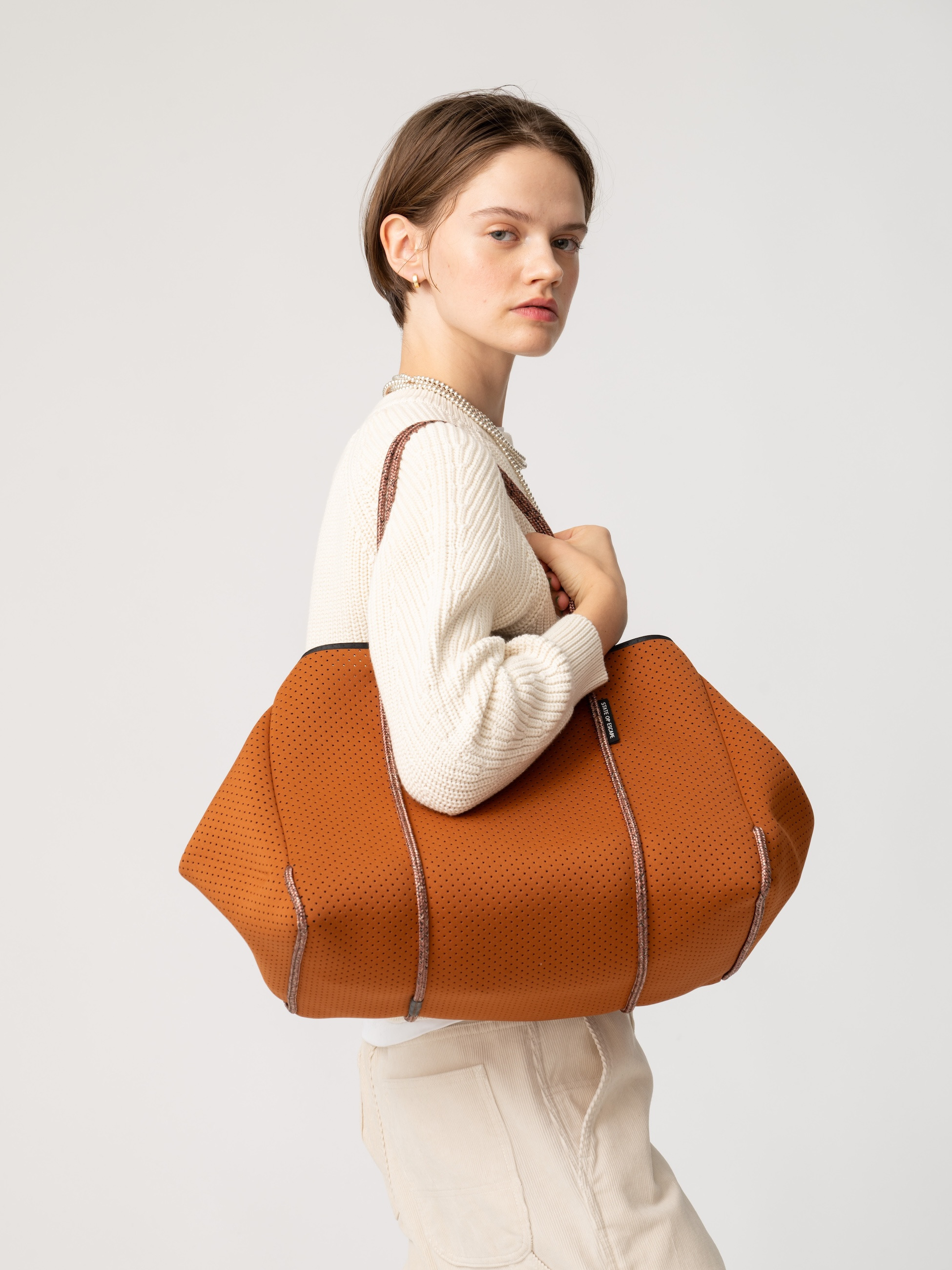 エスケープ（コッパー/アッシュ）｜STATE OF ESCAPE(ステート オブ