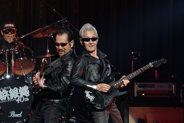 横浜銀蝿40th、遂に全国ツアーがスタート！「横浜銀蝿40thだ！夜露死苦