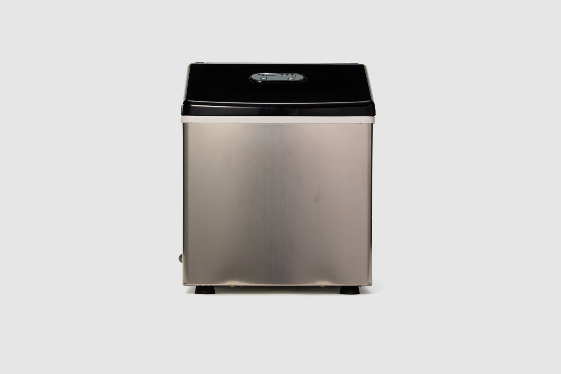 雑誌掲載】高速製氷機 自家製アイスメーカー（RM-115TE）がCAMPグッズ