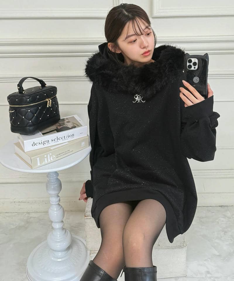 ファー付ラメ裏毛フーディーミニワンピース｜ROYAL PARTY ロイヤル